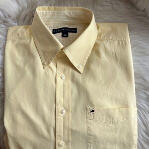 Tommy Hilfiger Pale Yellow Button-Down Dress Shirt/ L